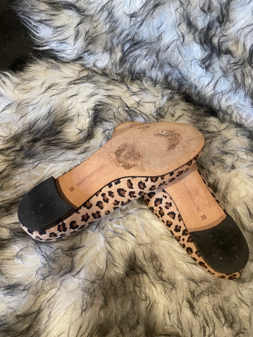 Manolo Blahnik Leopard Print Ballet Flats - Tan and Black SB3 - Picture 3 of 3